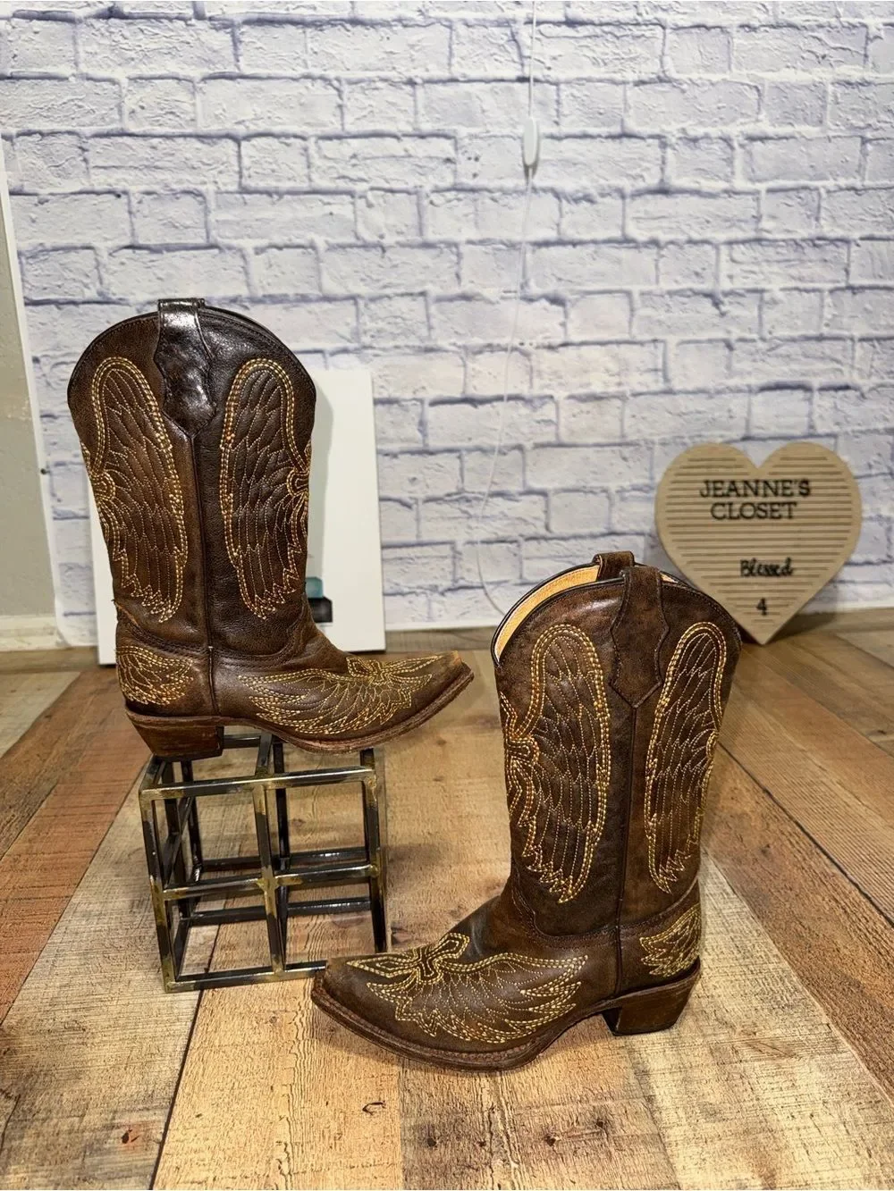 Corral teens A1029 Wing & Cross Western Brown Leather Boot Sz 4 1/2